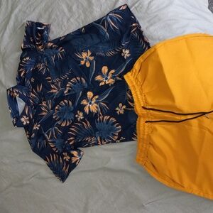 Mens size small 2 piece set